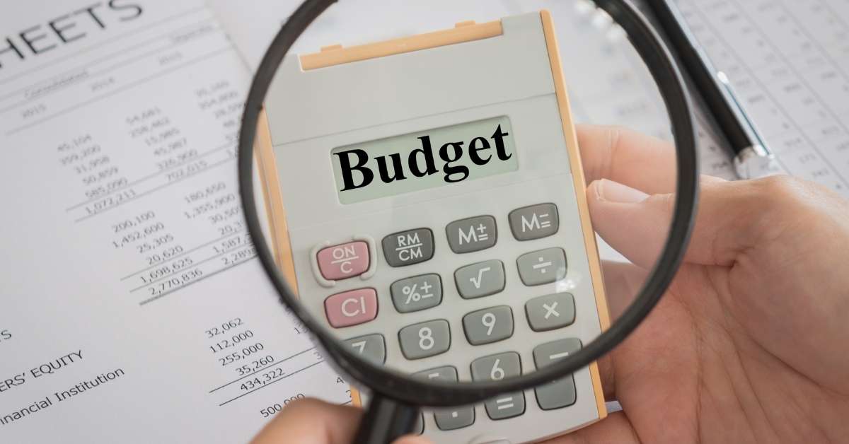 Lorem Ipsum Generator for Financial Budget Tracking