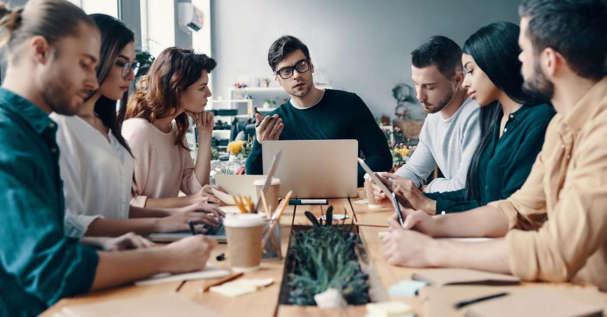 Lorem Ipsum Generator for Senior Leadership Communication Plans